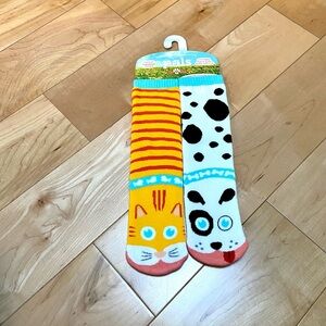 New pals foot friend socks cat & dog mismatched adult Small